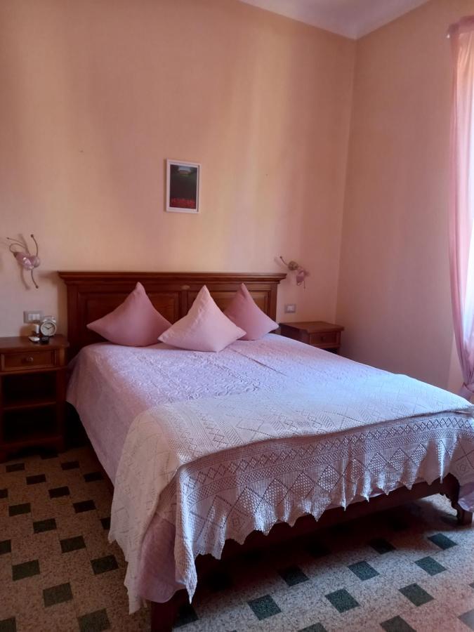 Bnb Villa Melany Vicino Centro 卢卡 外观 照片