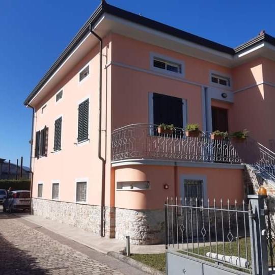 Bnb Villa Melany Vicino Centro 卢卡 外观 照片